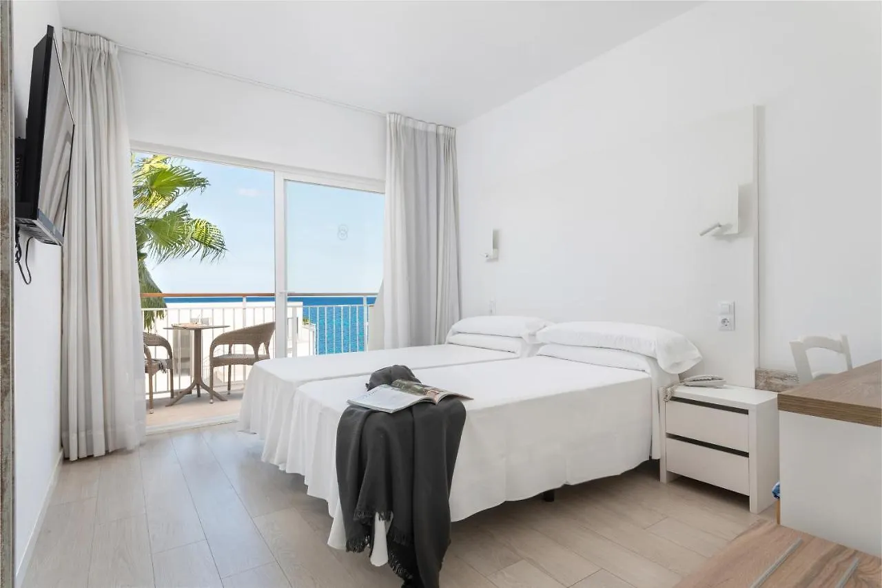Hotel Atolon & Kaafu Beach Club Cala Bona  4*, Cala Bona (Mallorca) Spain