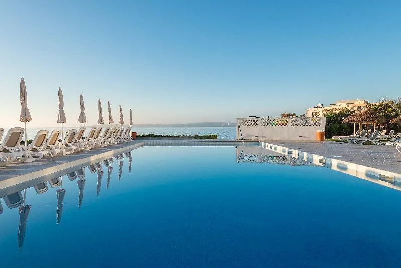 קאלה בונה Hotel Atolon & Kaafu Beach Club 4*, קאלה בונה